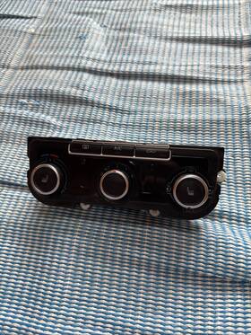 5hb011292 Volkswagen 2011 - 2014 Jetta Center Climate Control Panel Ac Heater G3792