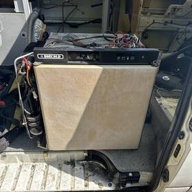 703862801b Volkswagen 1992-1997 1999-2004 Vw Eurovan Camper Westfalia Refrigerator