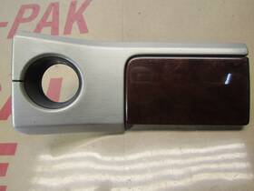 7l6857190j Volkswagen 2004-2007 Vw Touareg - Center Dash Trim / Bezel