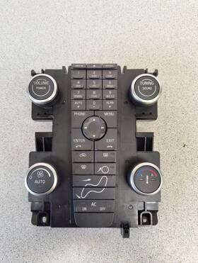 31324237 Volvo 2004-2012 C30 S40 V50 C70 Heater Radio Control Panel