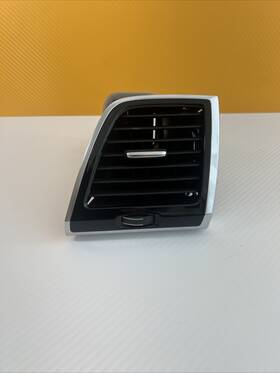 32219346 Volvo Xc90 Mk2 Front Right Dash Panel Air Vent Genuine 32219346 Volvo Xc90 Mk2 Front Right Dash Panel Air Vent Genuine