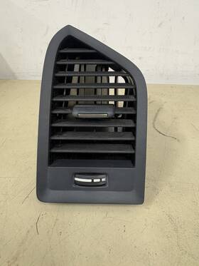 39857378 Volvo 10-13 Xc60 Left Driver Side Dash Air Vent #39857378