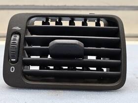 39981011 Volvo 98-06 S80 Dash Right Passenger A/c Hvac Air Vent Heater Assembly Black