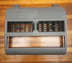 1988-1994 Gmc Chevy Truck/suv Center Vent Trim With Hole Gray Oem Genuine. Fixed Price $52.00.