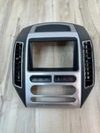 2007-2010 Ford Edge Oem Radio & Climate Control Dash Bezel W/vents. Fixed Price $52.46.
