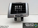 Oem 2006 Land Range Rover 4.4L Front Left Center Dash Ac Air Vent. Fixed Price $29.99.