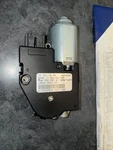 11-18 Volkswagen Jetta Sunroof Electric Motor Actuator Black Oem 5K0959591. Fixed Price $15.00.