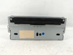 2010-2011 Jaguar Xj Am Fm Cd Player Radio Receiver Clgaw. Fixed Price $48.76.