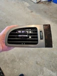 2007-2014 Chevrolet Gmc Air Vent Front Left Oem 20935562. Fixed Price $14.00.