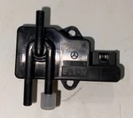 Mercedes-benz Rear Lh Seat Switchover Valve -124-800-15-78 For Mbz 300D & More. Fixed Price $26.36.