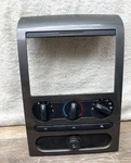 04-08 Ford F-150 Radio Climate Control Bezel Trim Panel Carbon Fiber 12V Oem. Fixed Price $84.99.