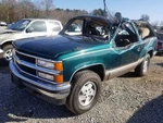 Windshield Wiper Motor Fits 91-02 Chevrolet 3500 Pickup 1683784. Fixed Price $30.00.