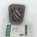 Genuine Rover Freelander LR4 Right Defroster Air Vent Grille LR021021. Fixed Price $7.43.
