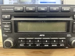 2008 Kia Sorento Lx Am Fm Radio Single Disc Cd MP3 Player 96110-3E600. Fixed Price $125.00.
