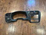 1998 - 2004 Chevy S10 Blazer 4X4 Graphite Instrument Cluster Dash P/n: 15054241. Fixed Price $199.99.