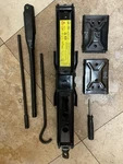 06-07-08-09-11-12-13 Land Rover L320 Range Sport Tire Jack Tools Oem. Fixed Price $73.88.