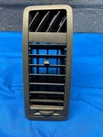 2009 Ford Escape 2.5L Fwd,drivers Side Outer Dash Vent 8L84-78046B31-A. Fixed Price $34.00.