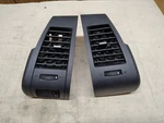 2003-07 Nissan Murano Pair Outter Dash Ac/heater Vent 68760 CB000. Fixed Price $39.95.