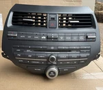 08-11 Honda Accord Radio Stereo Receiver Unit W Temperature Control 39100TA0A02. Fixed Price $108.99.