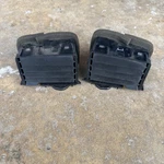 2005-2007 Dodge Dakota Dash Center Vent Oem Inner Left And Right Pair. Fixed Price $39.99.